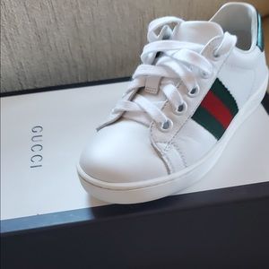 Toddler Gucci Shoes (lightly worn)